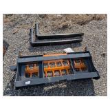 LandHonor Model: PF-11-3500G Pallet Fork