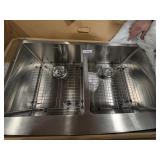 Karran SS Apron Front Sink (36x22-1/4x10)
