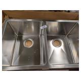 Karran Double Bowl Undermount (30 x18 x9.5)