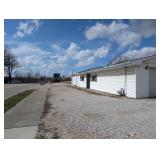 1,992sqft Building on HWY 50 in Montgomery, IN