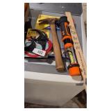 Lumb-R-Grip Hanger, Hammer & LED Trouble Light