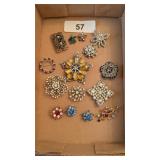 Assorted Vintage Brooches & Scatter Pins