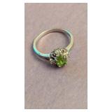 .925 Silver Ladies Ring w/ Light Green Stone