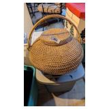 Far East Basket w/ Lid & Handle