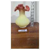 Burmese Art Glass Vase - Yellow to pink finish