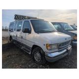 2001 Ford E-150 Van