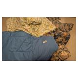 Bedspreads & Comforters