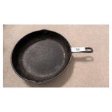 No. 8 - 10-5/8" Cast Iron Skillet