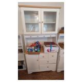 Kitchen Cupboard