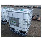 275 gal. Tote w/ Steel Pallet