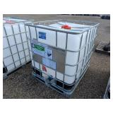 275 gal. Tote w/ Steel Pallet