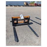 LandHonor Skid Steer Pallet Fork - 42", Class 2