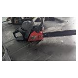 Craftsman Chainsaw 16"  w/ Case