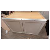 Upper Cabinet - 24t x 39w x 24d