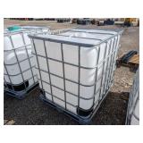 275 gal. Tote w/ Steel Pallet