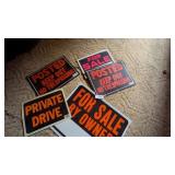 Plastic Metal Signs