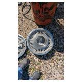 (4) Oldsmobile Hubcaps