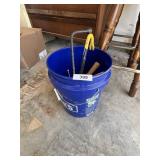 Lowes Buckets w/ Tools