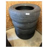 (4) Bridgestone P265/65R18