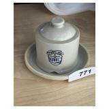 2000 UHL Collectors Society Chicken Waterer