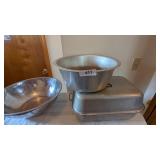 Wear-Ever Roaster & Bowls