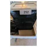 Intertek Ice Maker