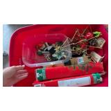 HOMZ Tote w/ Lid & Christmas Decor