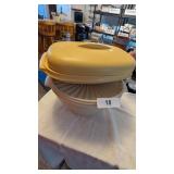 (2) Tupperware Bowls