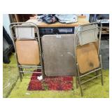 Card Table & (4) Non Matching Chairs -*