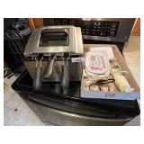 Secura Deep Fryer, Blender, Electric Knife &
