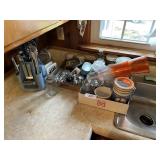 Miscellaneous Kitchen Box Lot