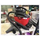Craftsman 2-1/2 Gallon Vac w/ Some Attachments