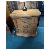 Broyhill Entry Table