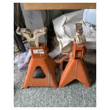 (2) Jack Stands