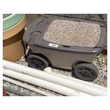 Lightweight Gardener's Seat