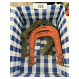 (4) Horseshoes