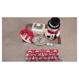 Ceramic Christmas Cookie Jars & Serving Plates