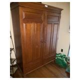 TV Armoire