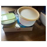Tupperware & Other Plastic Food Storage