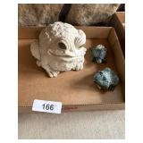 Frogs & Turtle