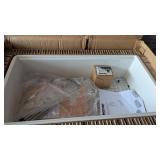 Single Bowl Fireclay Sink (33" x 18" x 9") w/