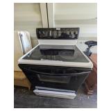 Frigidaire Stove