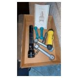 (2) Sets of Hand Weights + Flashlights