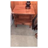 Ethan Allen Small Accent Table