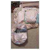 Large Quantity Sheets, Pillow Cases & Comforter