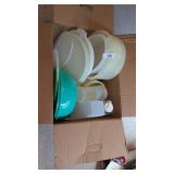 Tupperware & Other Plastic Food Storage Items