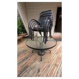 Patio Table w/ (4) Chairs & Umbrella Base