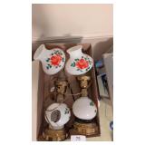 (2) Vintage Floral Dresser Lamps