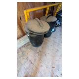 (2) Trash Cans w/ Lids