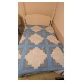 Cutter Log Cabin Machine Quilted Quilt -*